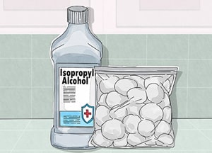 allcohol بعد از در اوردن شی از چاه توالت حتما پس از شستن با آب آن را با الکل ضد عفونی نمایید.