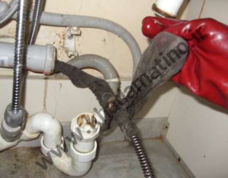 دلیل گرفتگی لوله چیست؟ لوله بازکنی پیروزی چطور انجام می شود؟